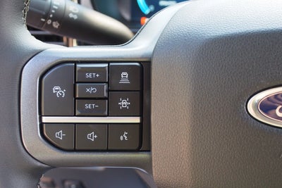 2026 Ford Super Duty F-350 DRW LARIAT