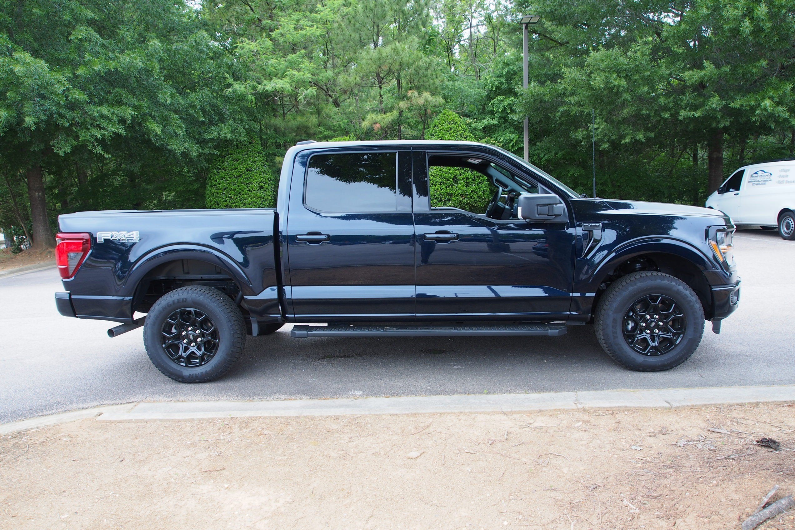 2026 Ford F-150 XLT - Crossroads Courtesy Demo
