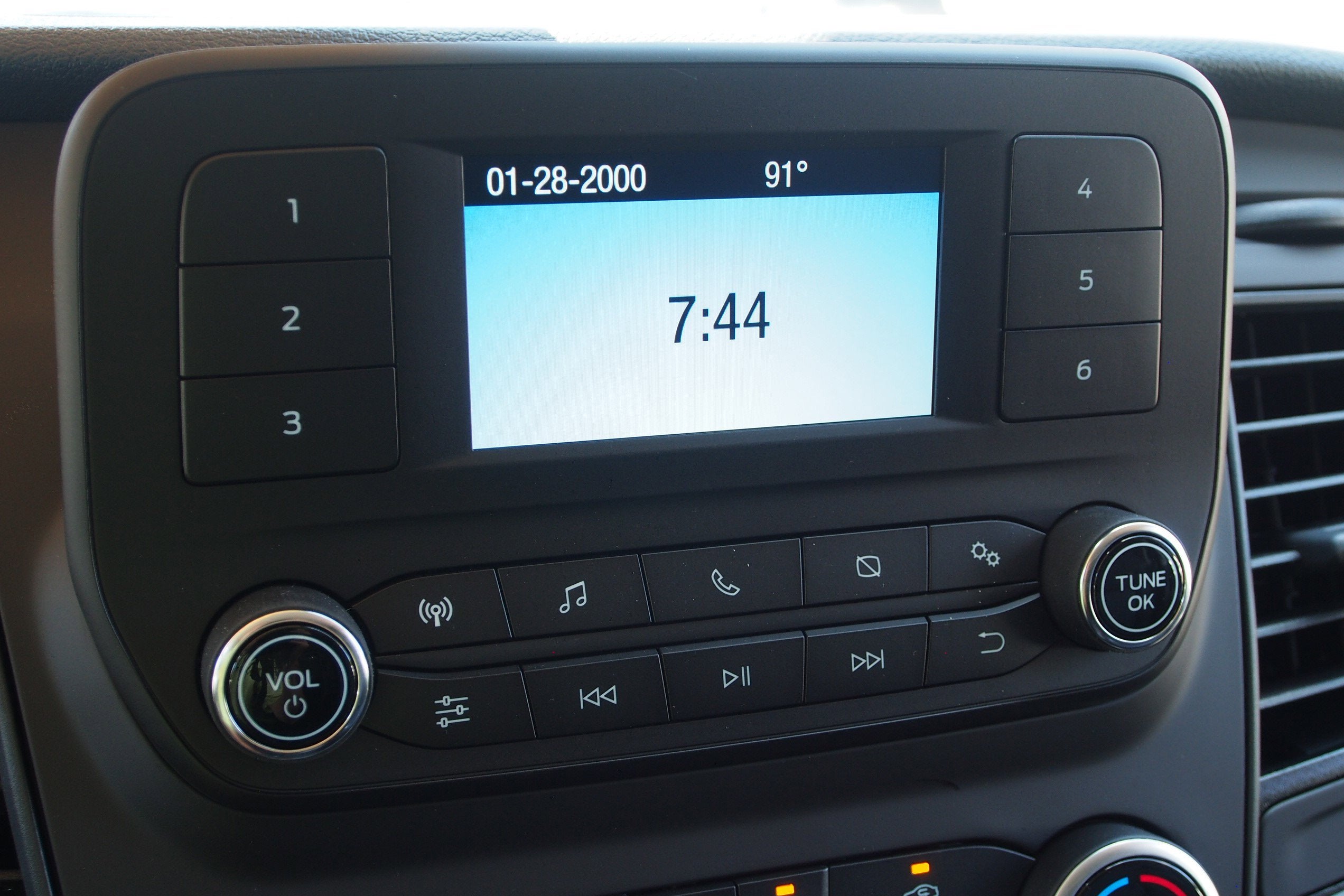 2025 Ford Transit Cargo Van Base