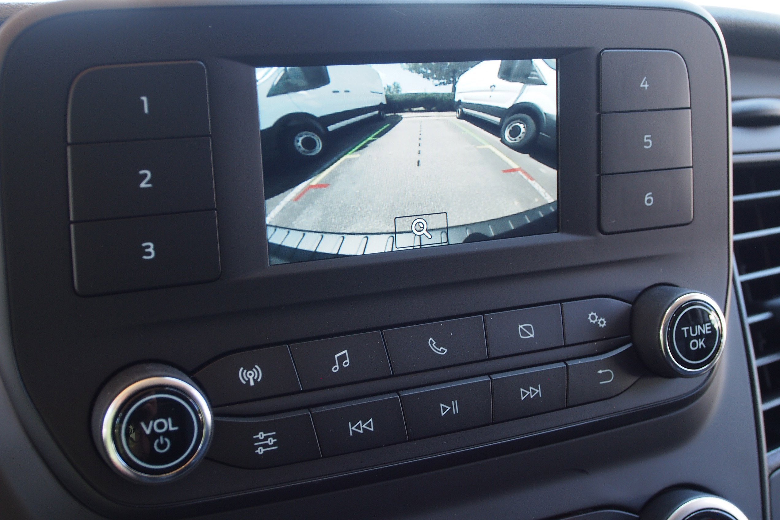 2025 Ford Transit Cargo Van Base