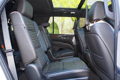 2023 Cadillac Escalade 4WD Sport Platinum