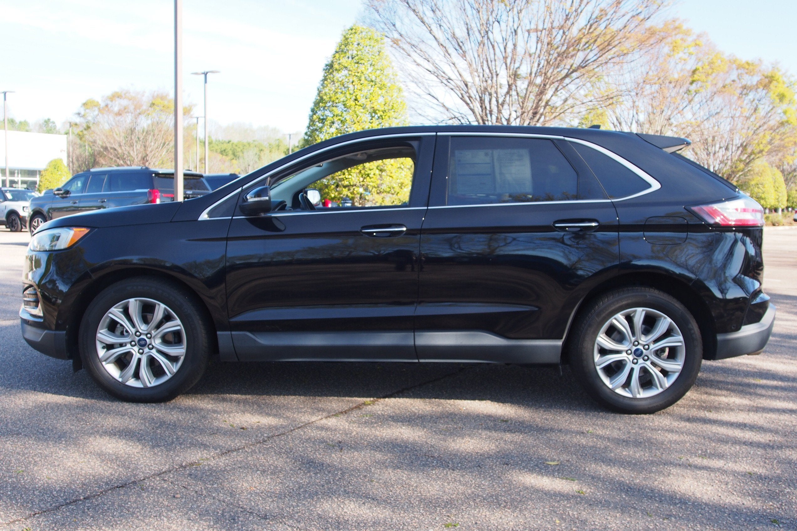 2019 Ford Edge Titanium