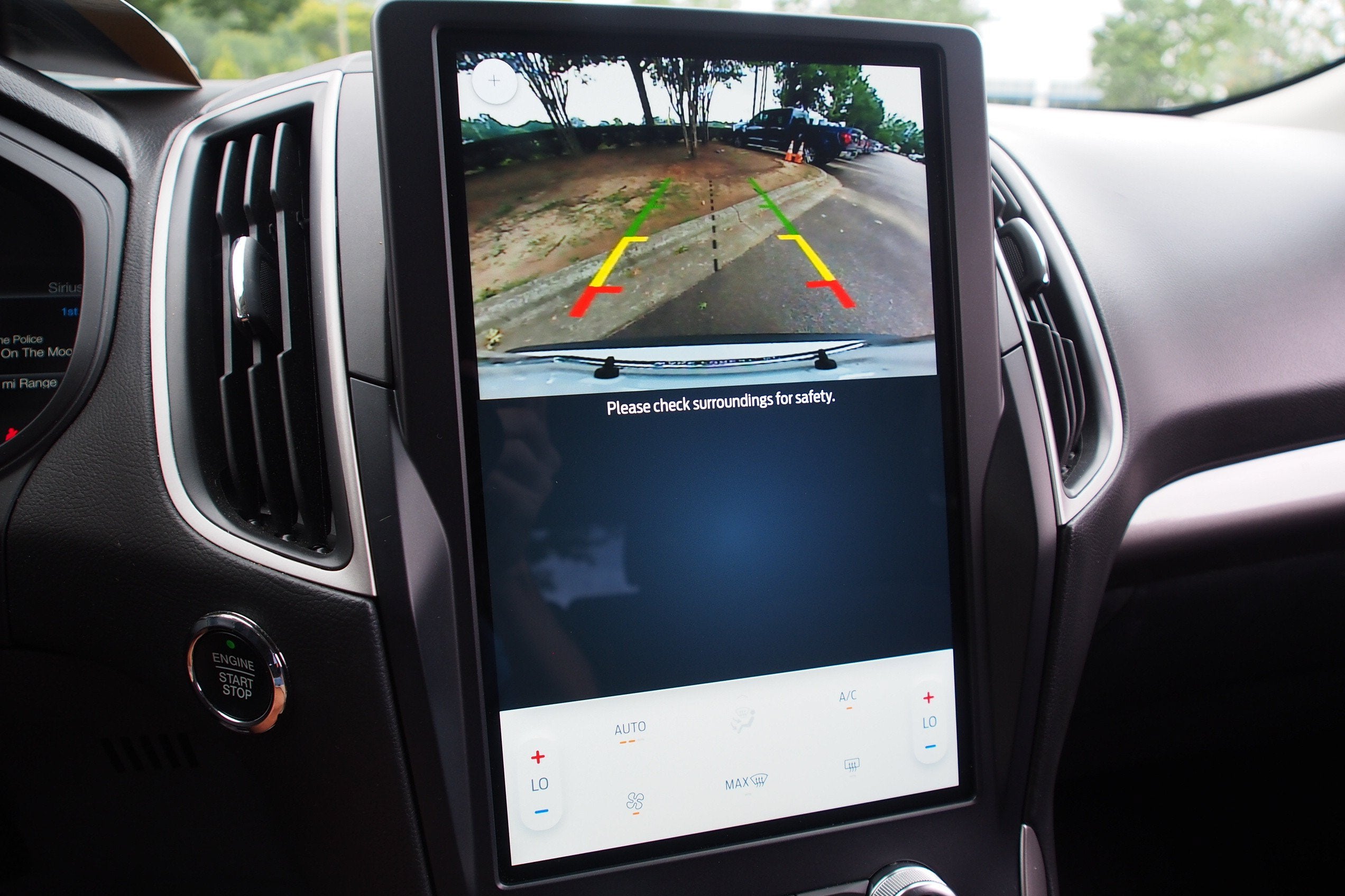 2024 Ford Edge SE