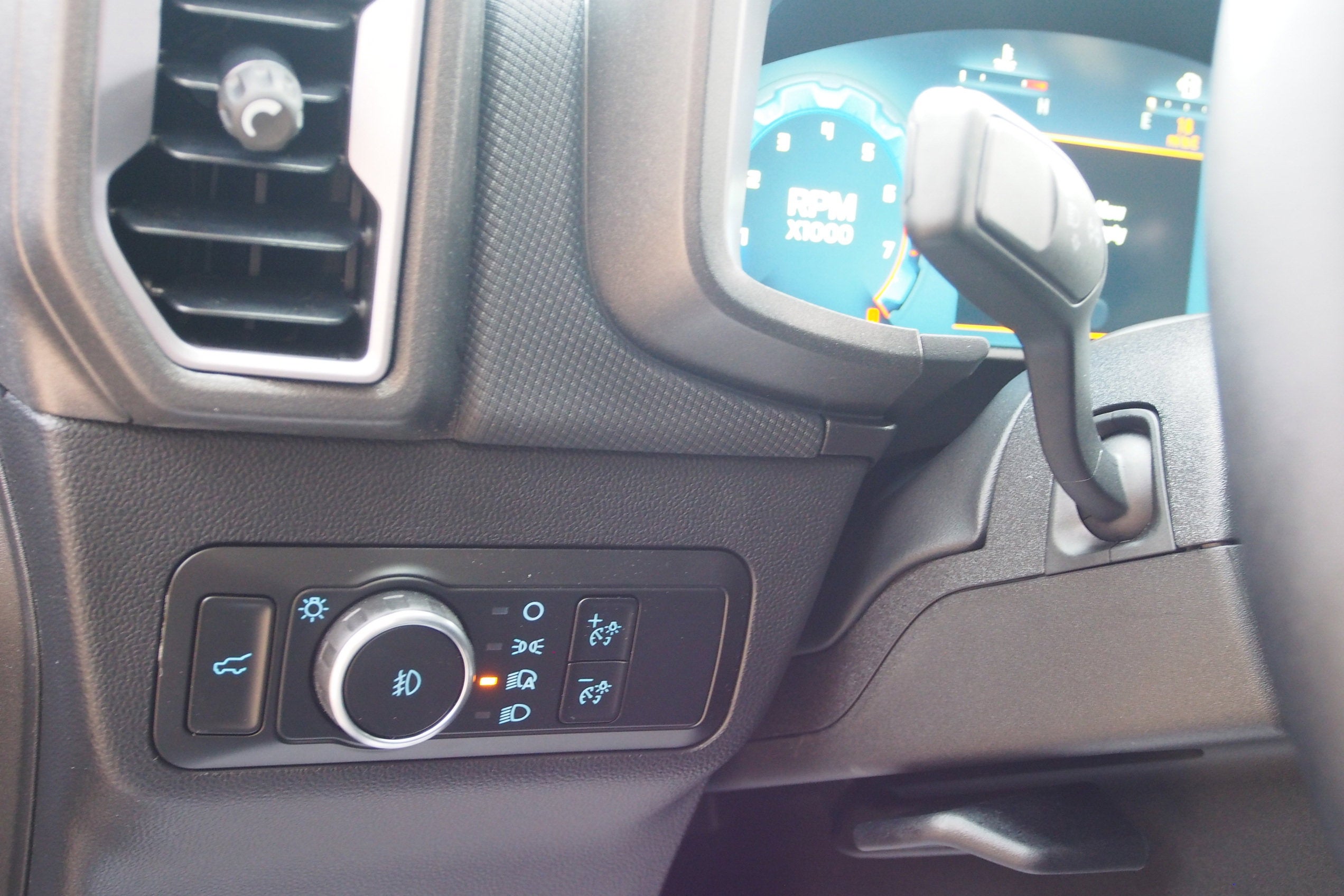 2025 Ford Bronco Sport Outer Banks - Crossroads Courtesy Demo