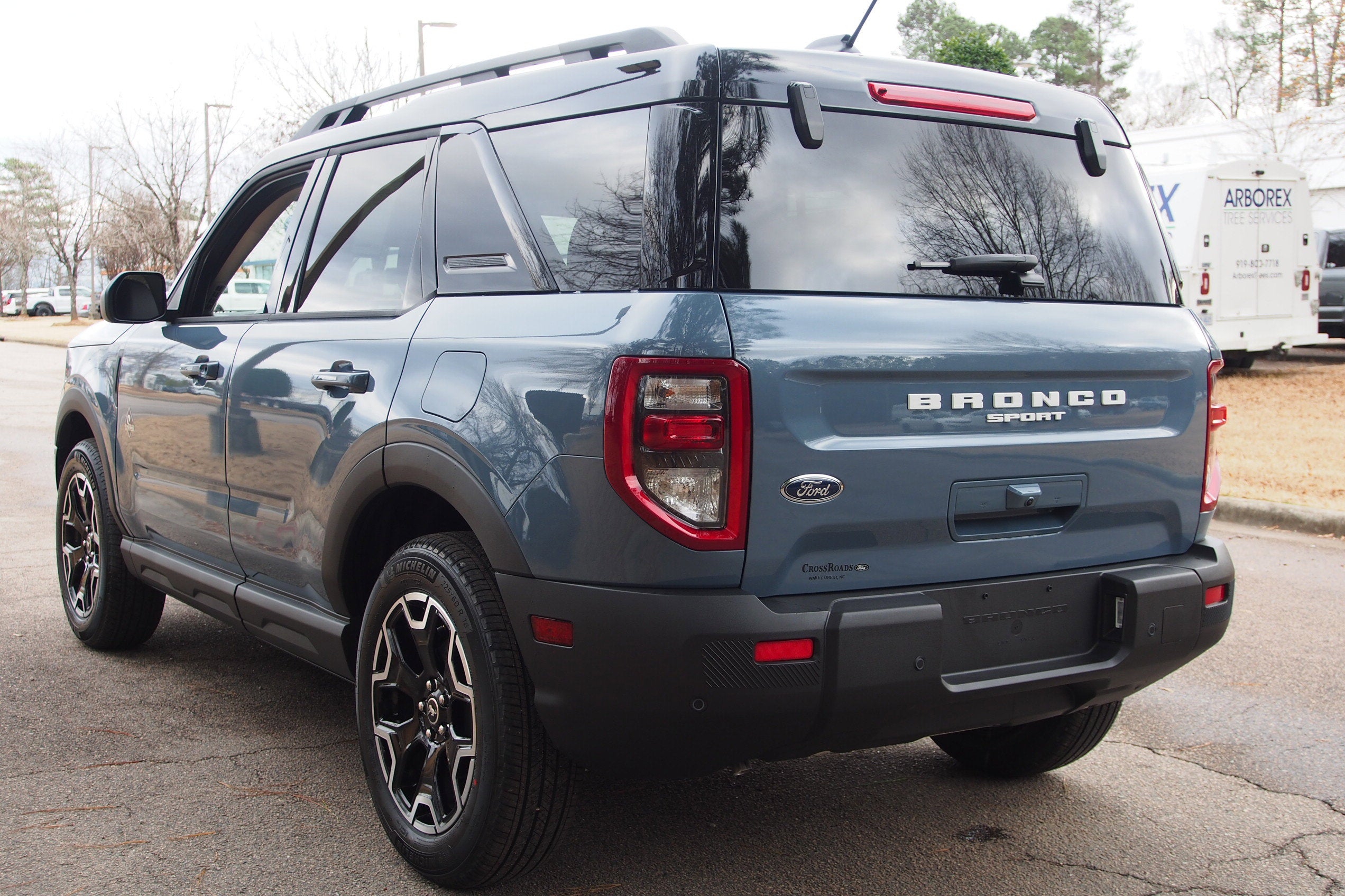2025 Ford Bronco Sport Outer Banks - Crossroads Courtesy Demo