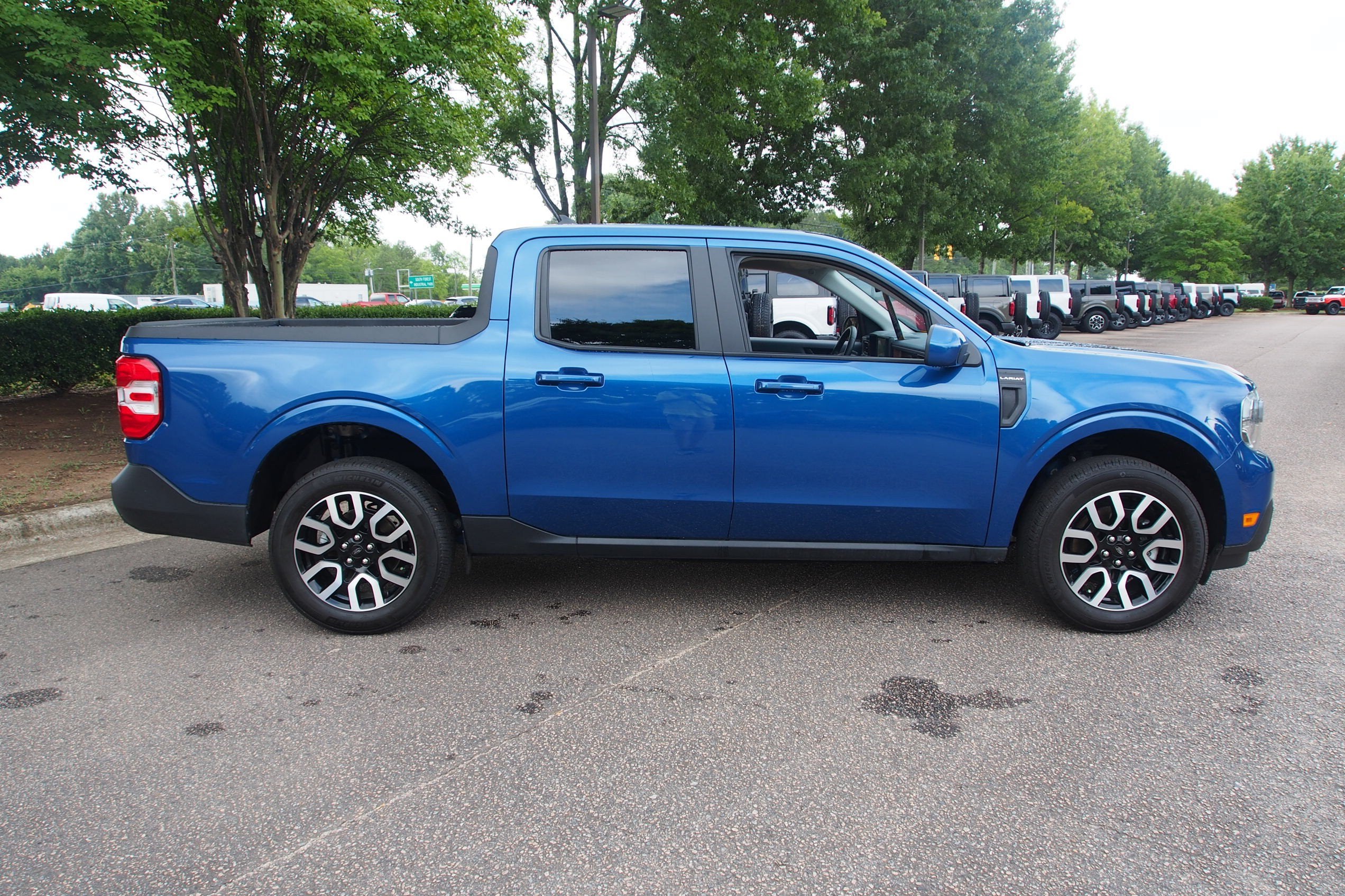 2023 Ford Maverick LARIAT