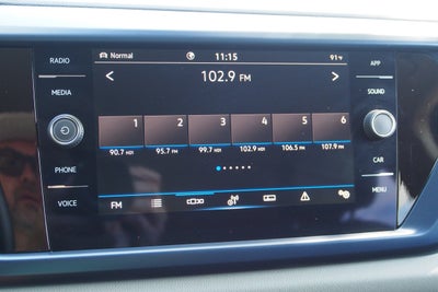 2023 Volkswagen Taos SE