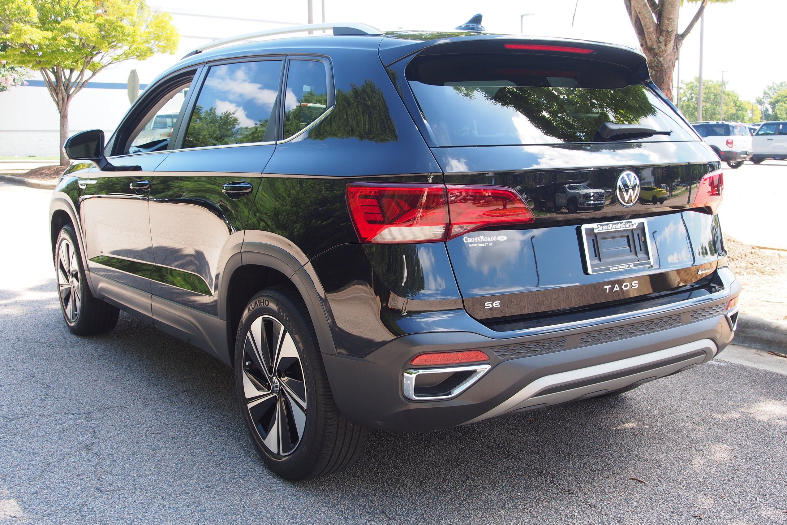 2023 Volkswagen Taos SE