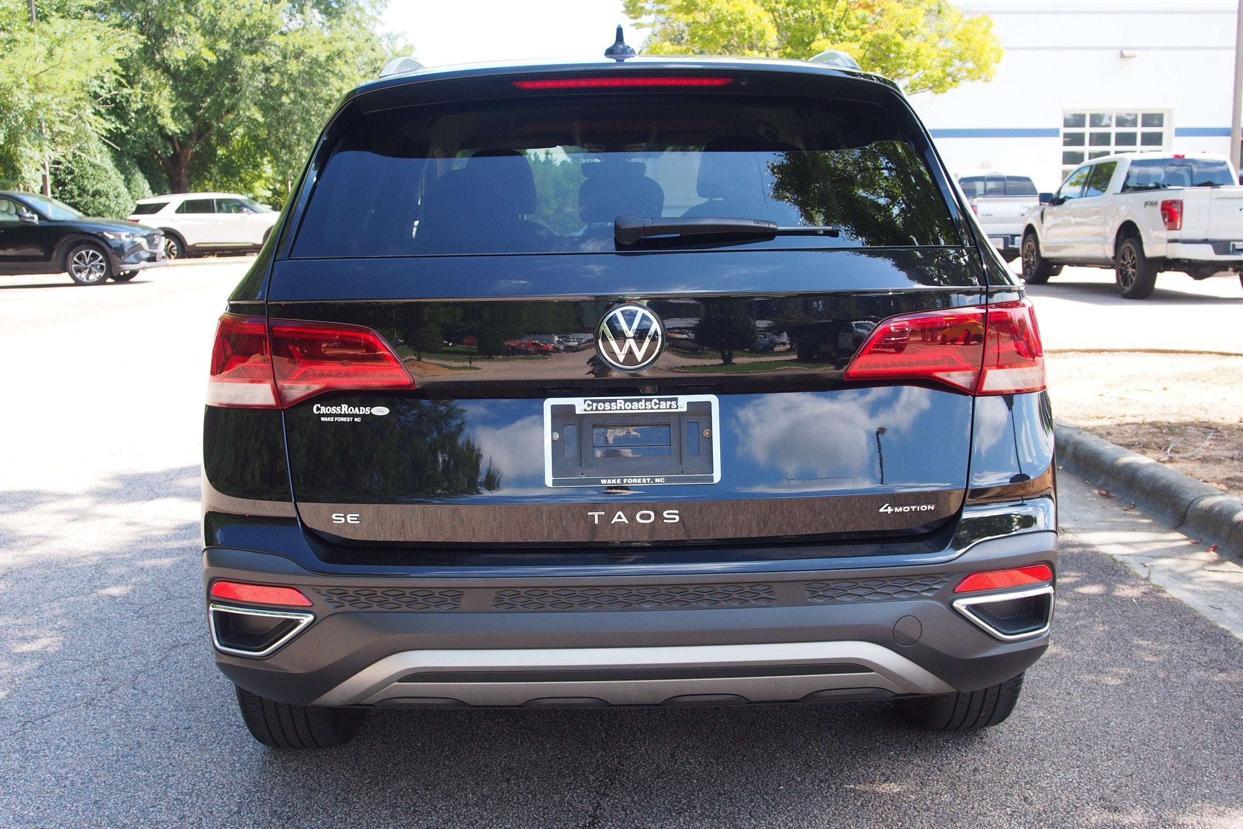 2023 Volkswagen Taos SE