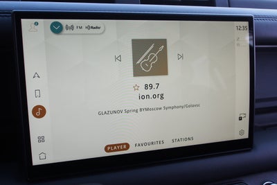 2024 Land Rover Defender V8