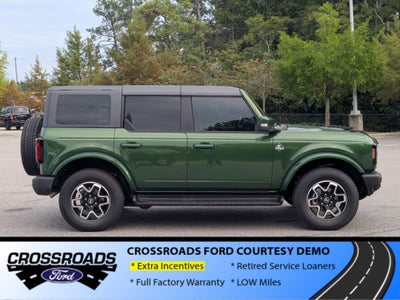 2025 Ford Bronco Outer Banks - Crossroads Courtesy Demo