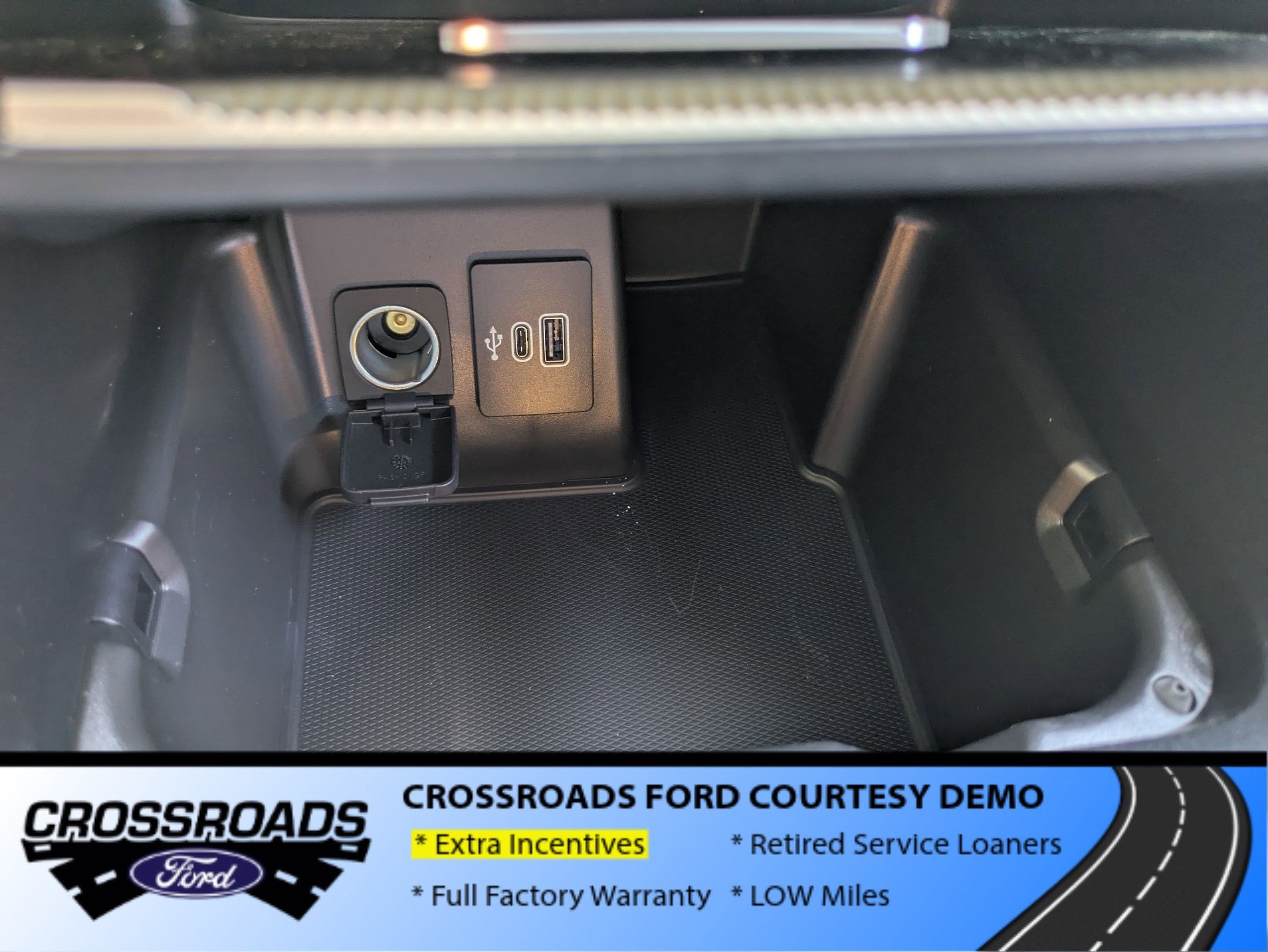 2025 Ford Explorer Active - Crossroads Courtesy Demo