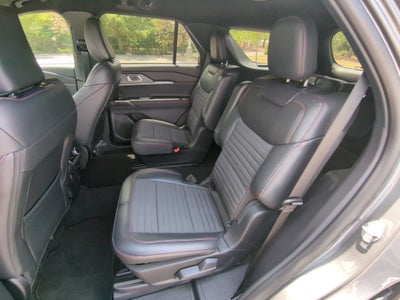 2026 Ford Explorer ST-Line - Crossroads Courtesy Demo