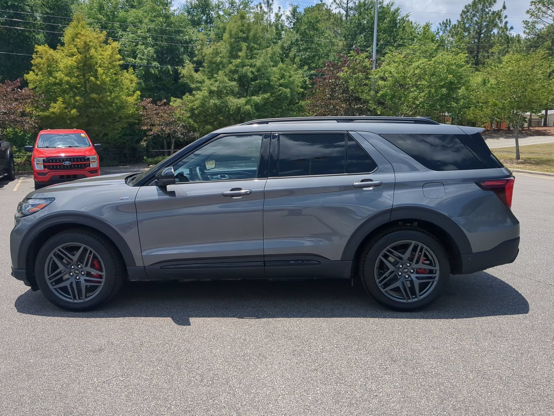 2026 Ford Explorer ST-Line - Crossroads Courtesy Demo