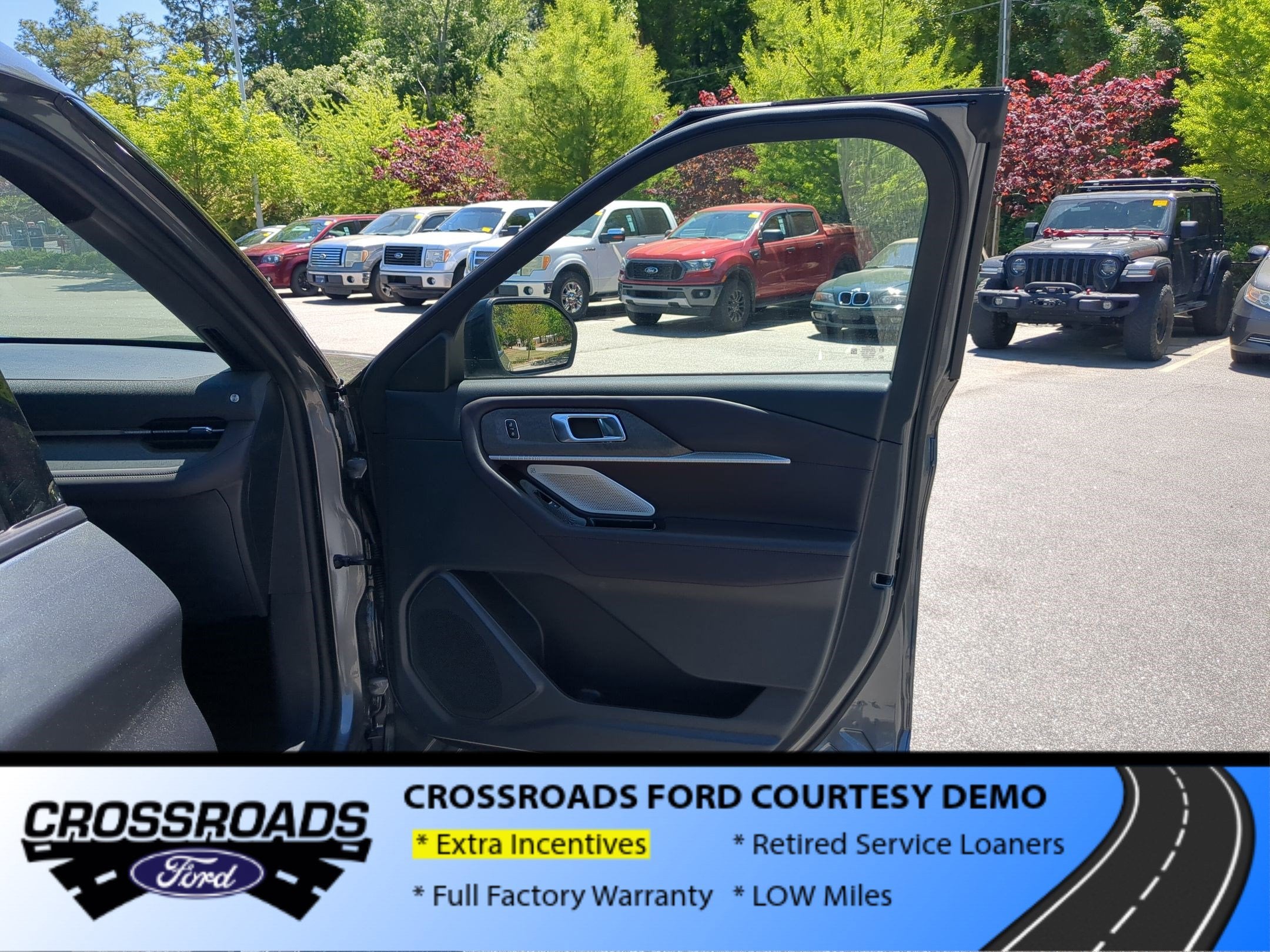2026 Ford Explorer Platinum - Crossroads Courtesy Demo