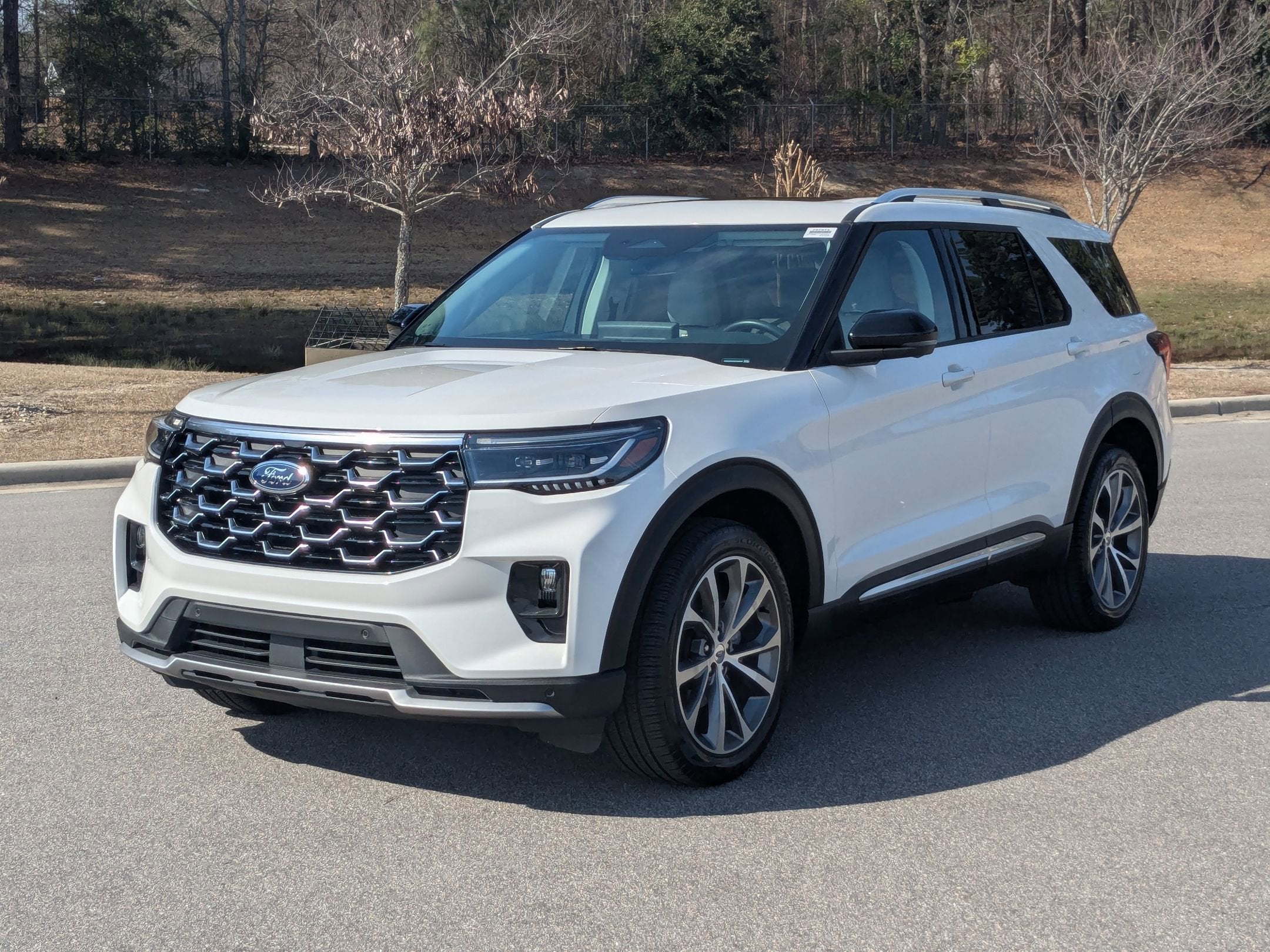 2025 Ford Explorer Platinum
