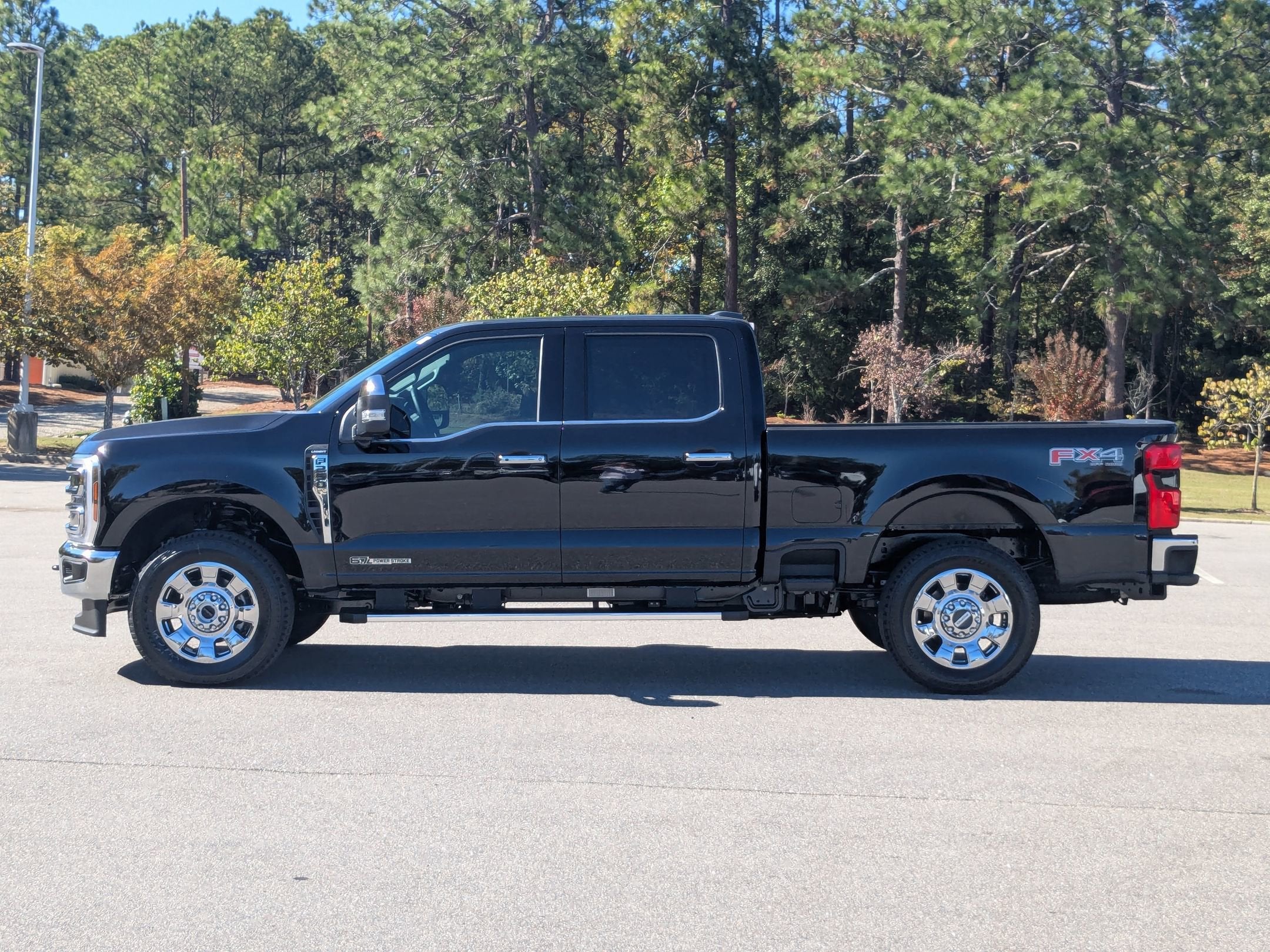 2026 Ford Super Duty F-250 SRW LARIAT