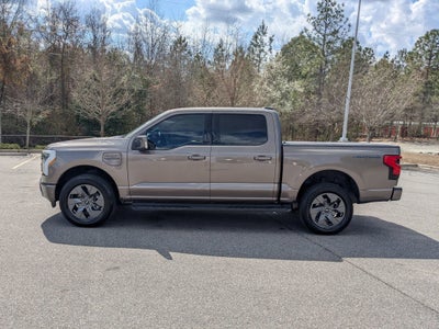 2023 Ford F-150 Lightning LARIAT