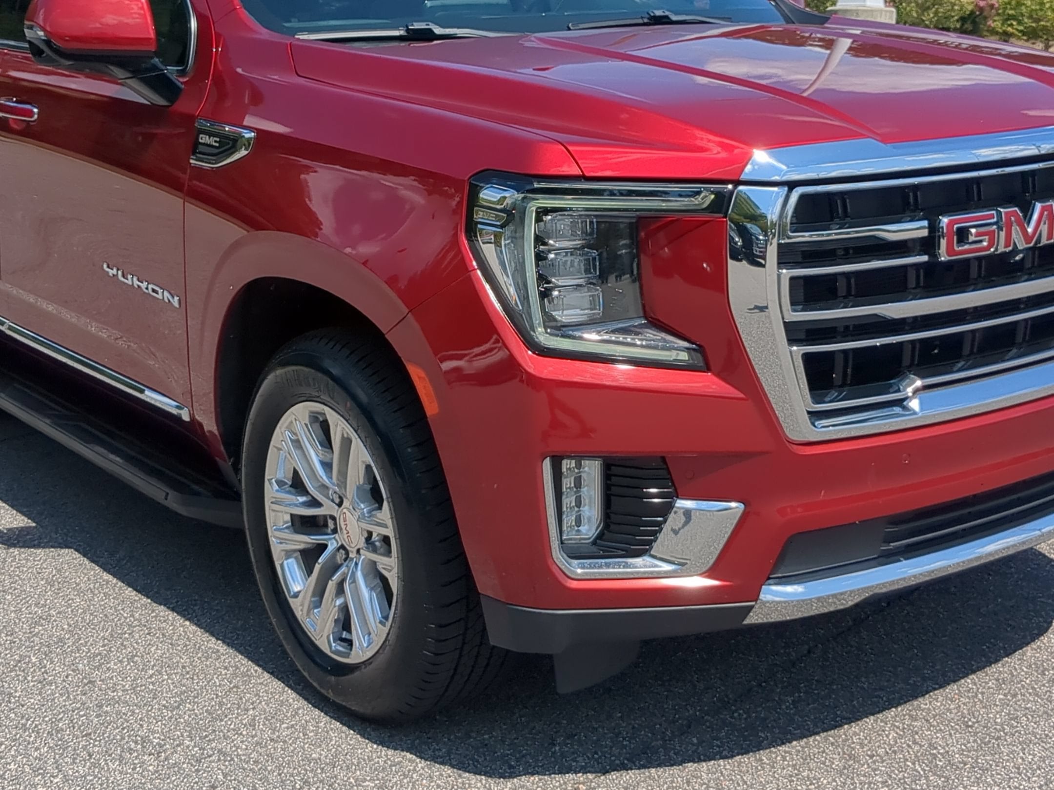 2021 GMC Yukon SLT