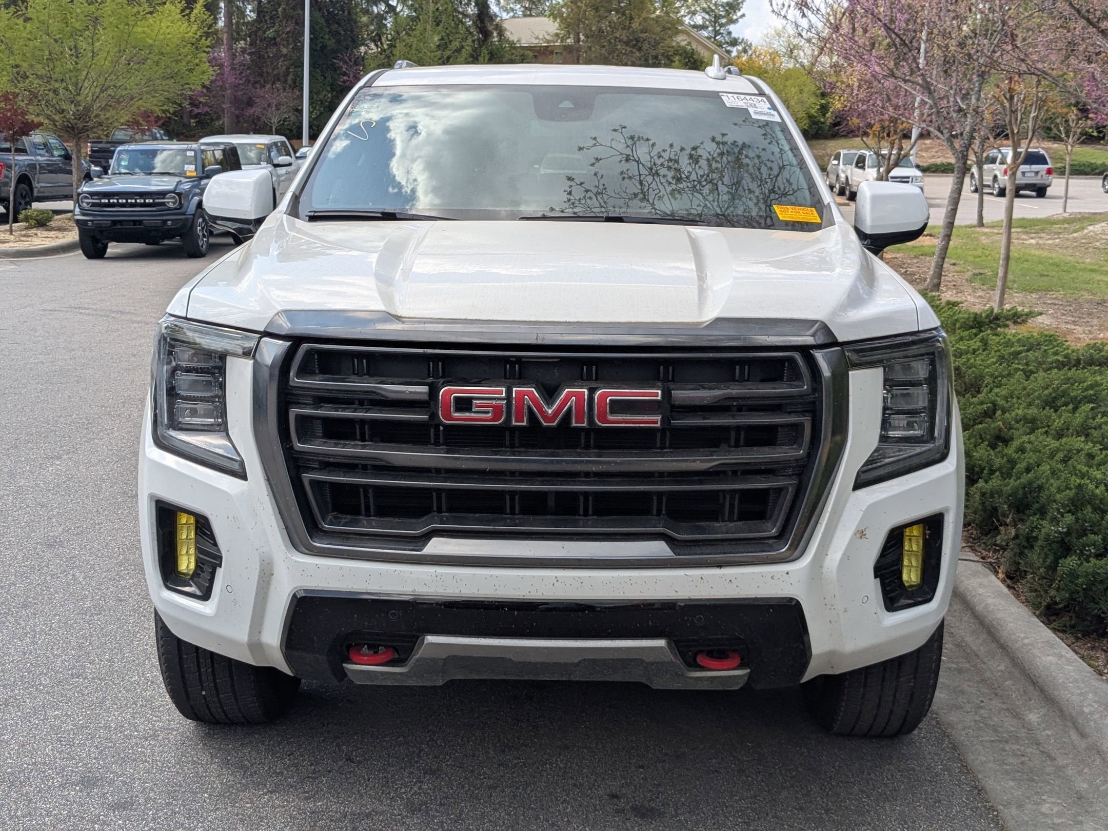 2023 GMC Yukon XL AT4