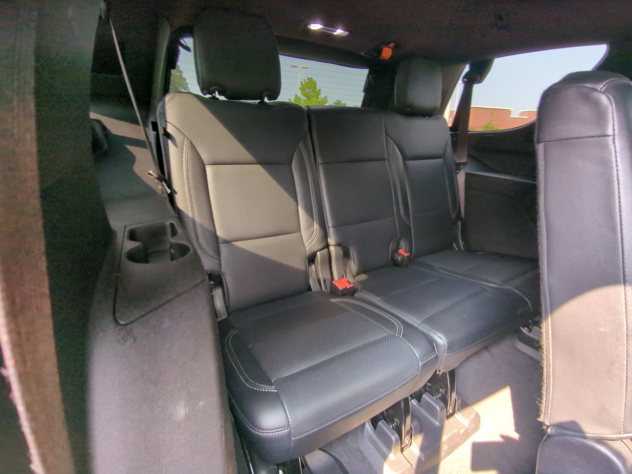 2022 Chevrolet Tahoe LS