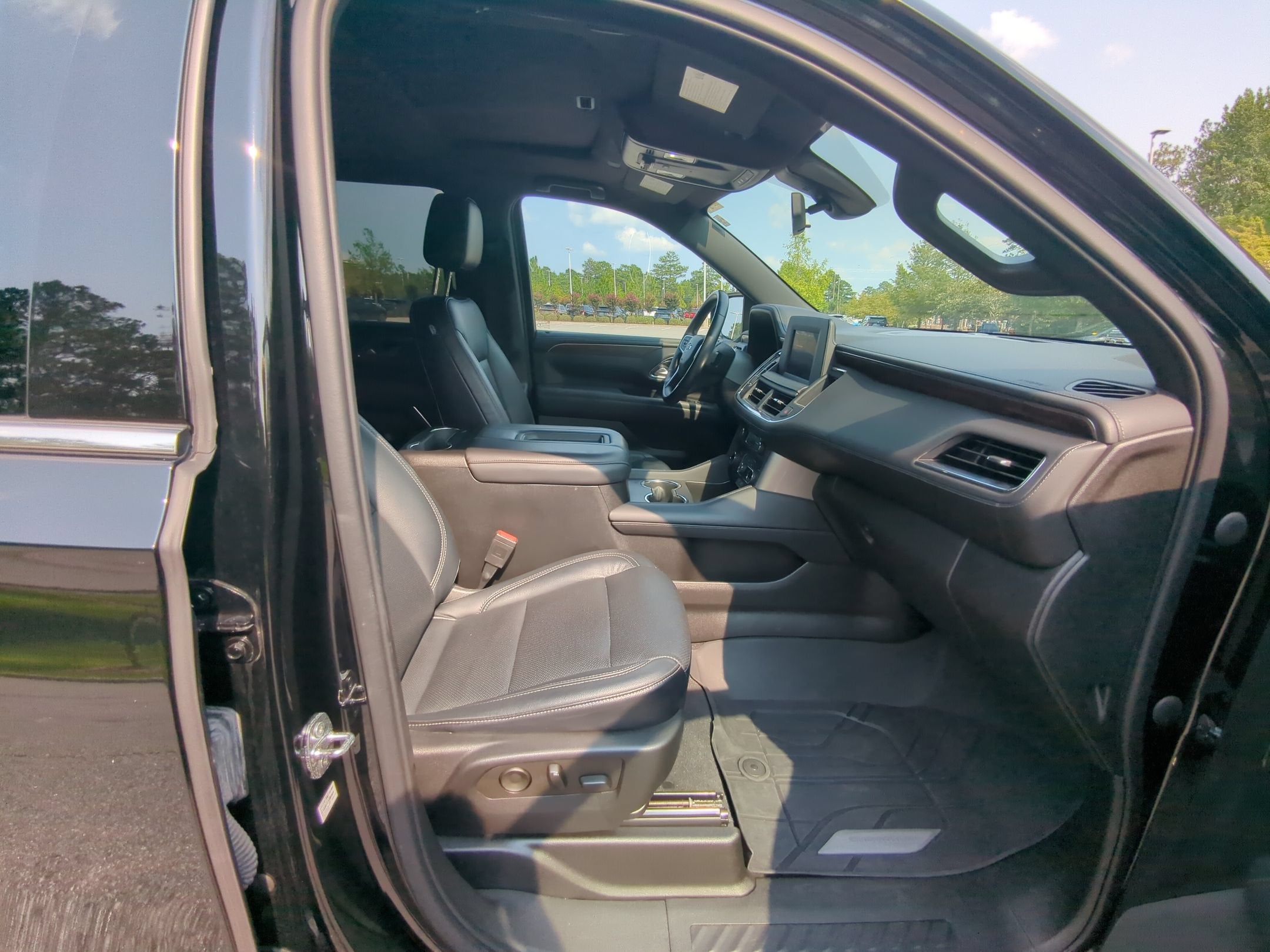 2022 Chevrolet Tahoe LS