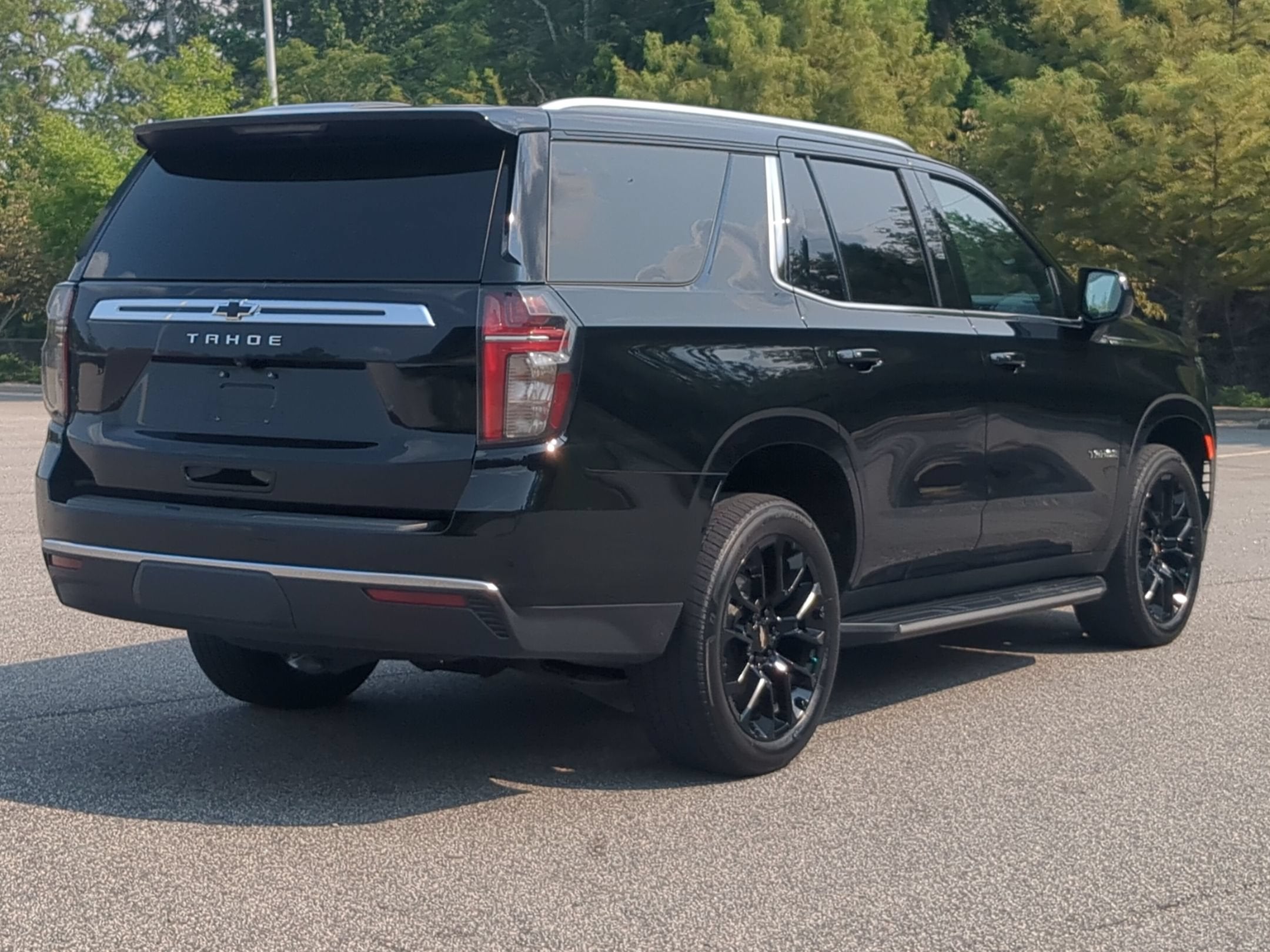 2022 Chevrolet Tahoe LS