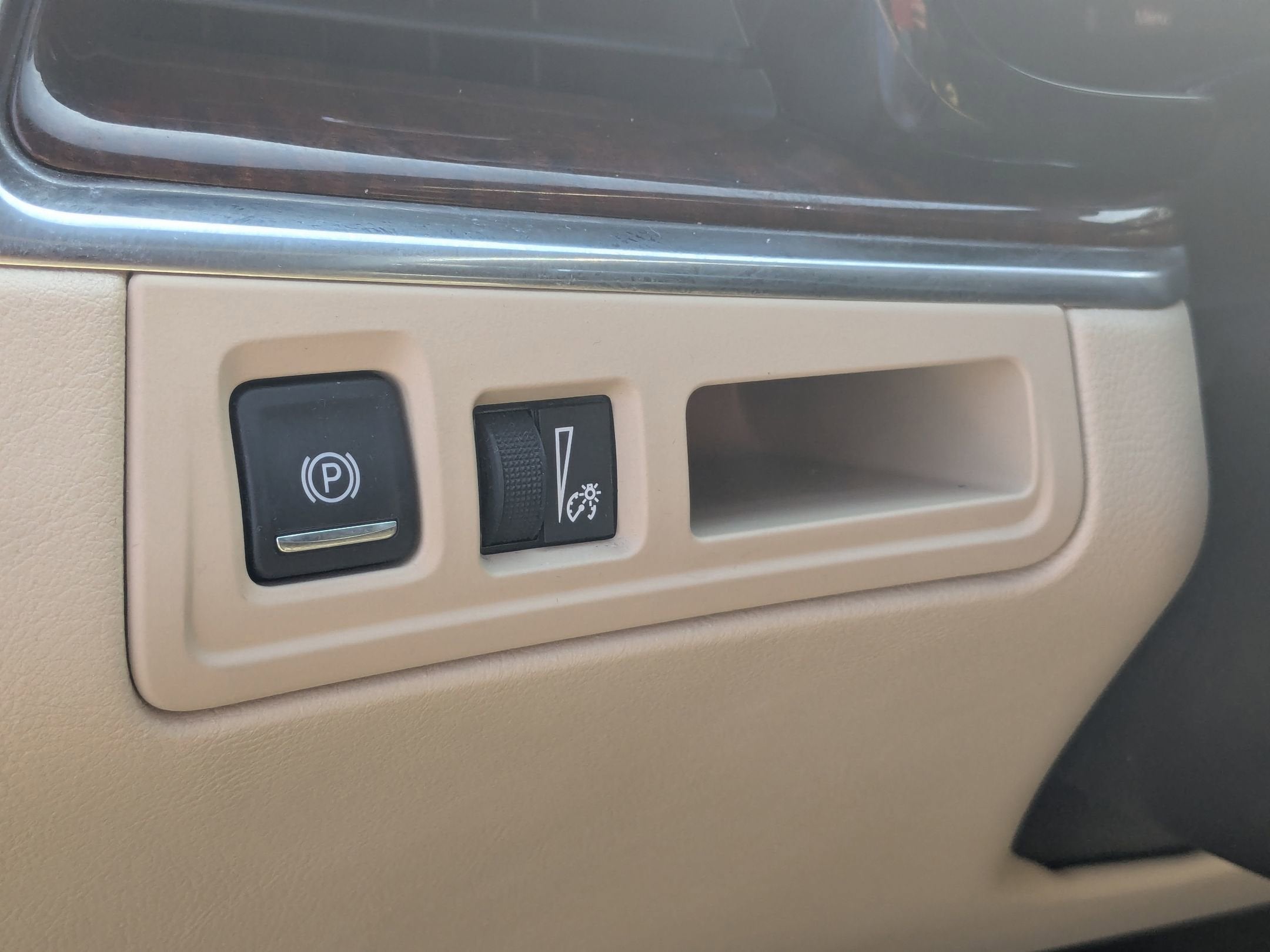 2017 Cadillac XT5 Luxury FWD