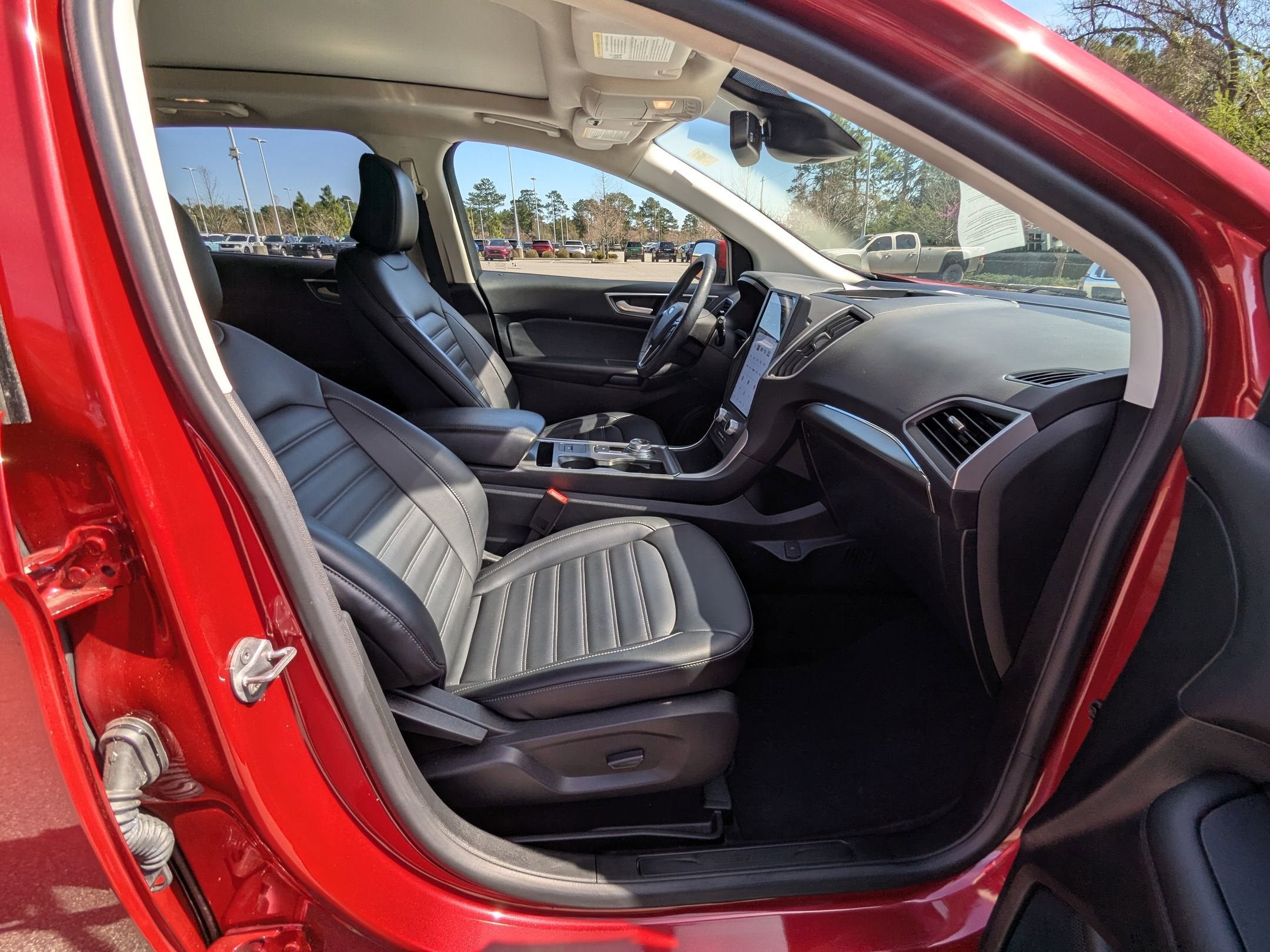 2022 Ford Edge SEL
