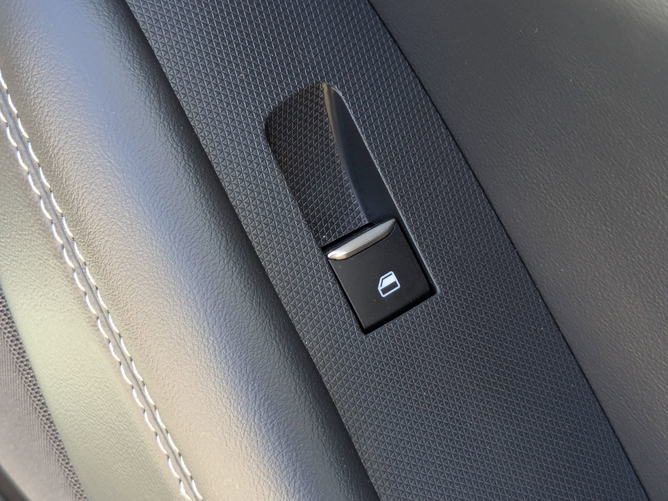 2023 Ford Mustang Mach-E California Route 1