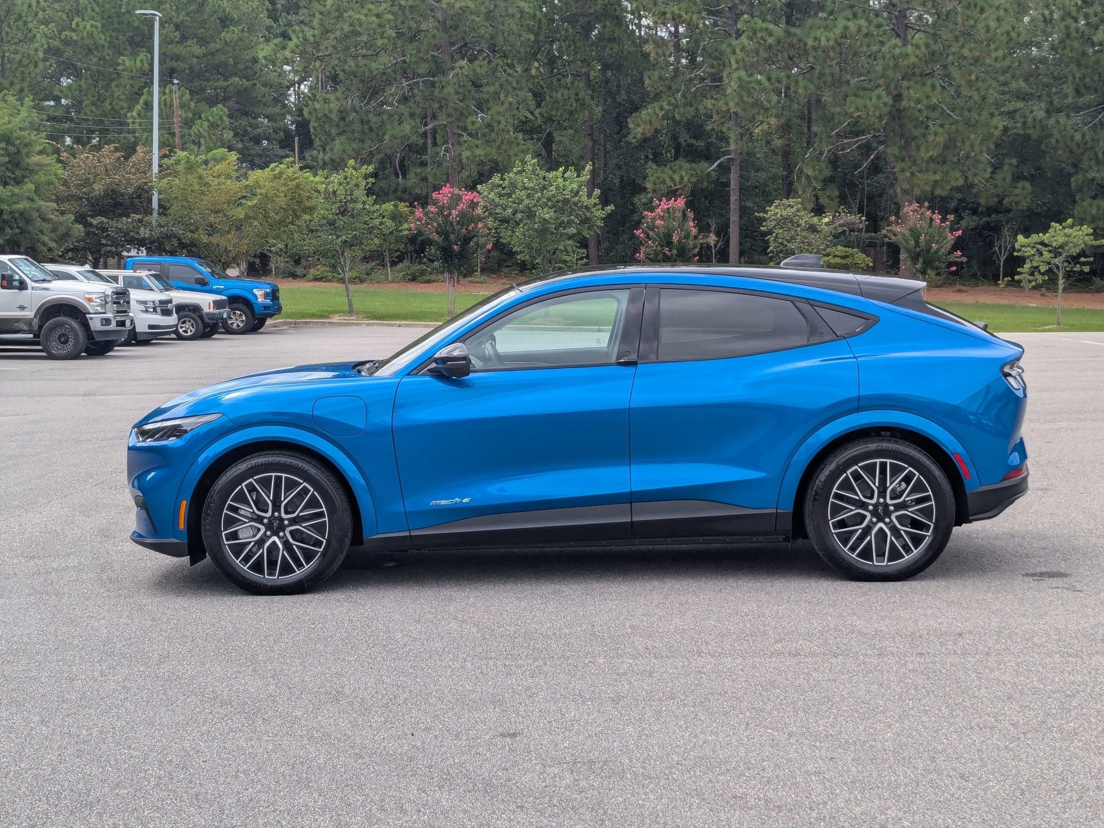 2025 Ford Mustang Mach-E Premium