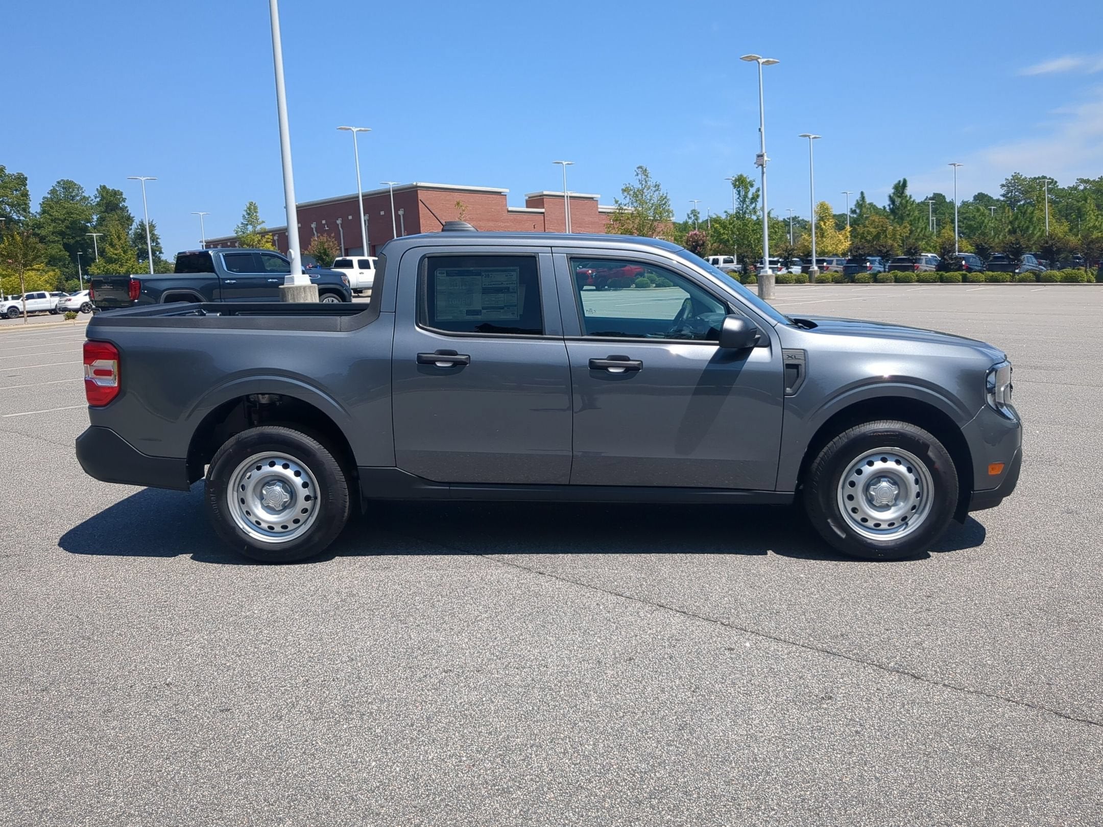 2026 Ford Maverick XL