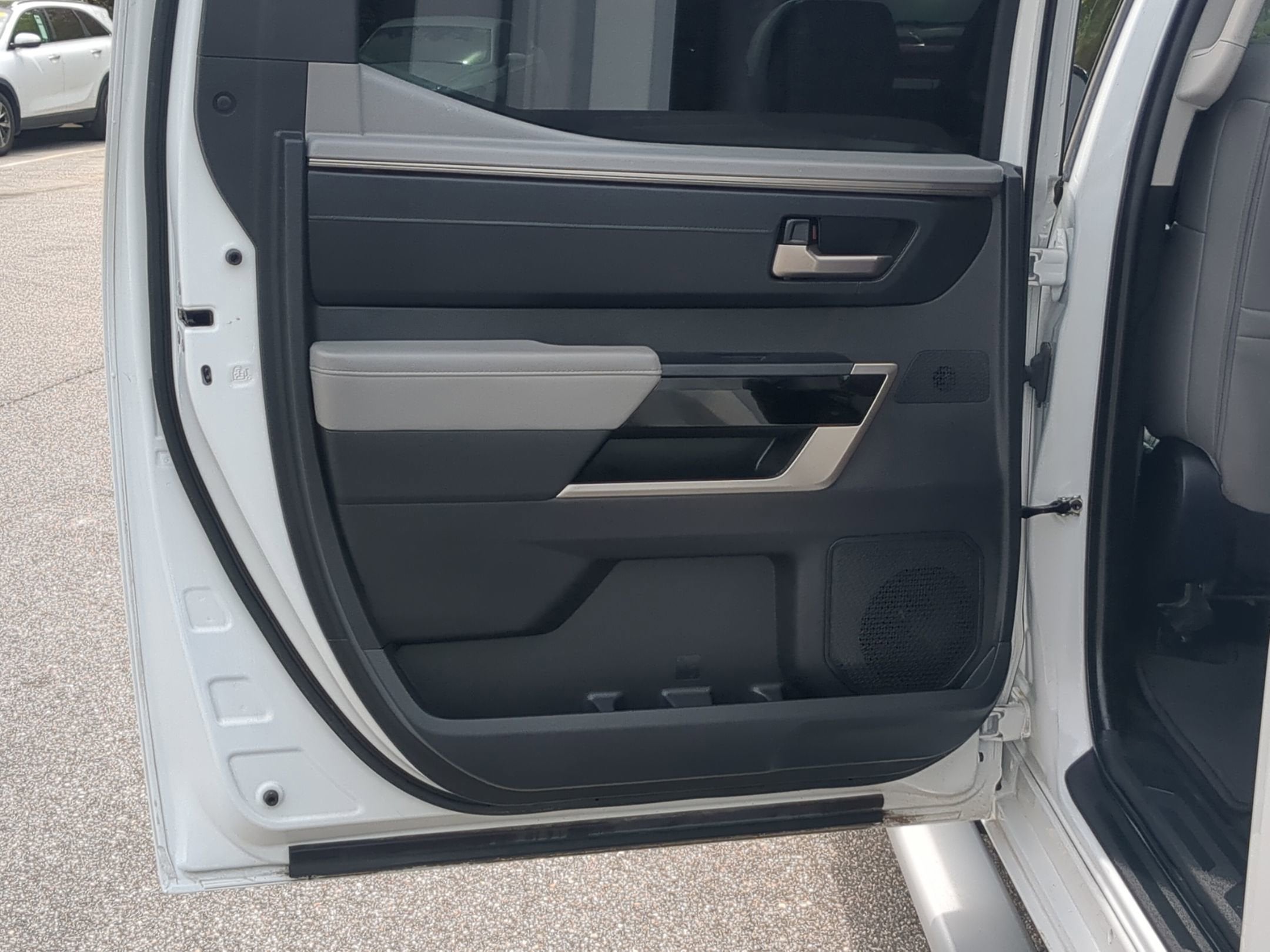 2023 Toyota Tundra 4WD Limited