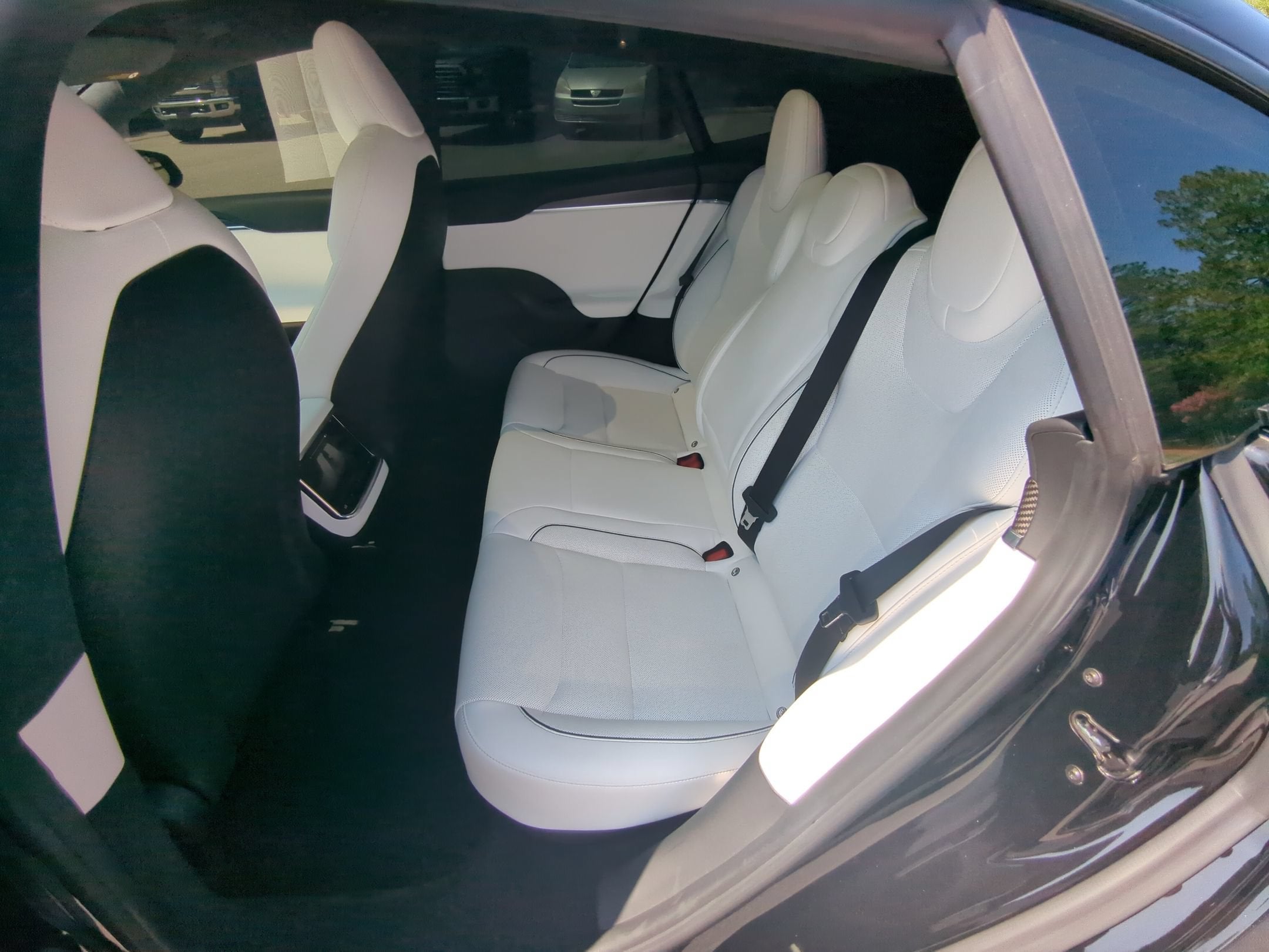 2023 Tesla Model S Plaid