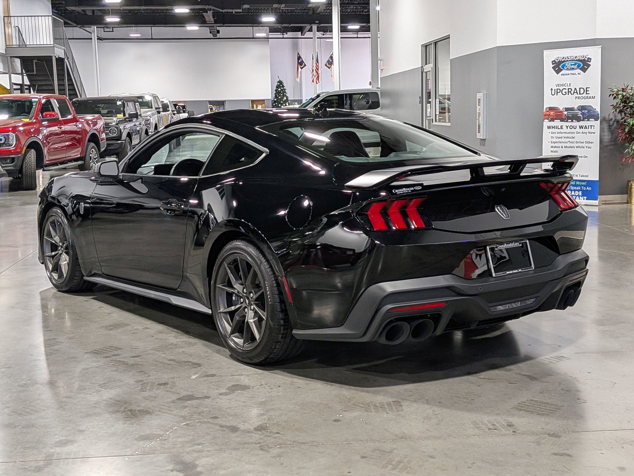 2025 Ford Mustang Dark Horse