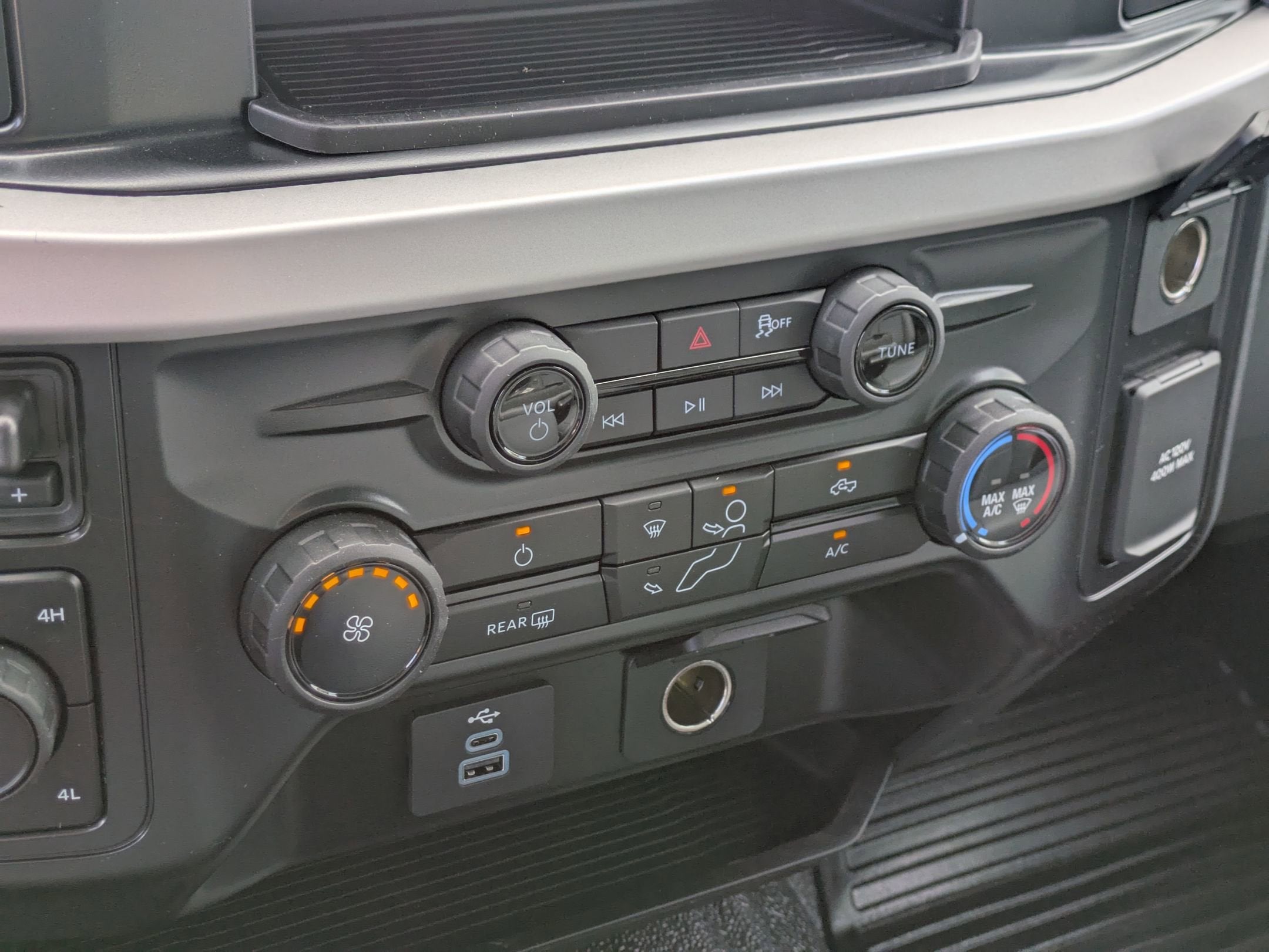 2025 Ford Super Duty F-450 DRW XL