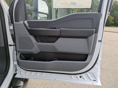 2025 Ford Super Duty F-450 DRW XL