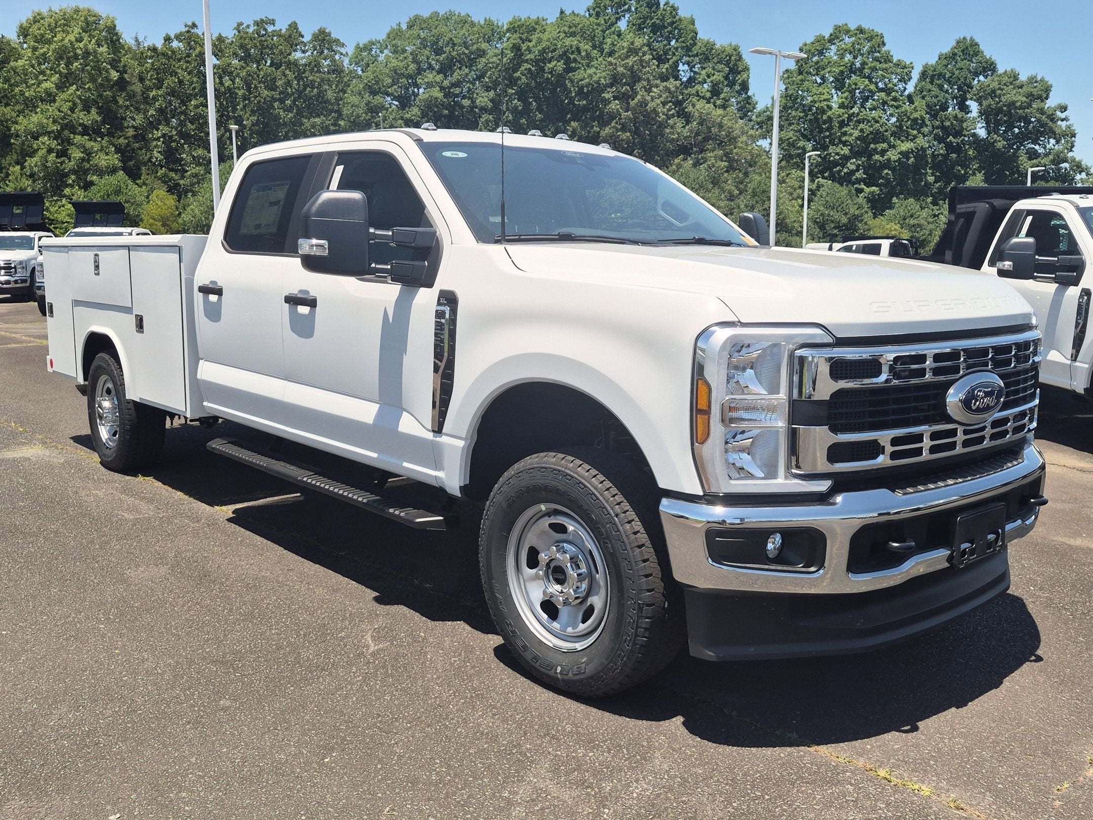 2026 Ford Super Duty F-350 SRW XL