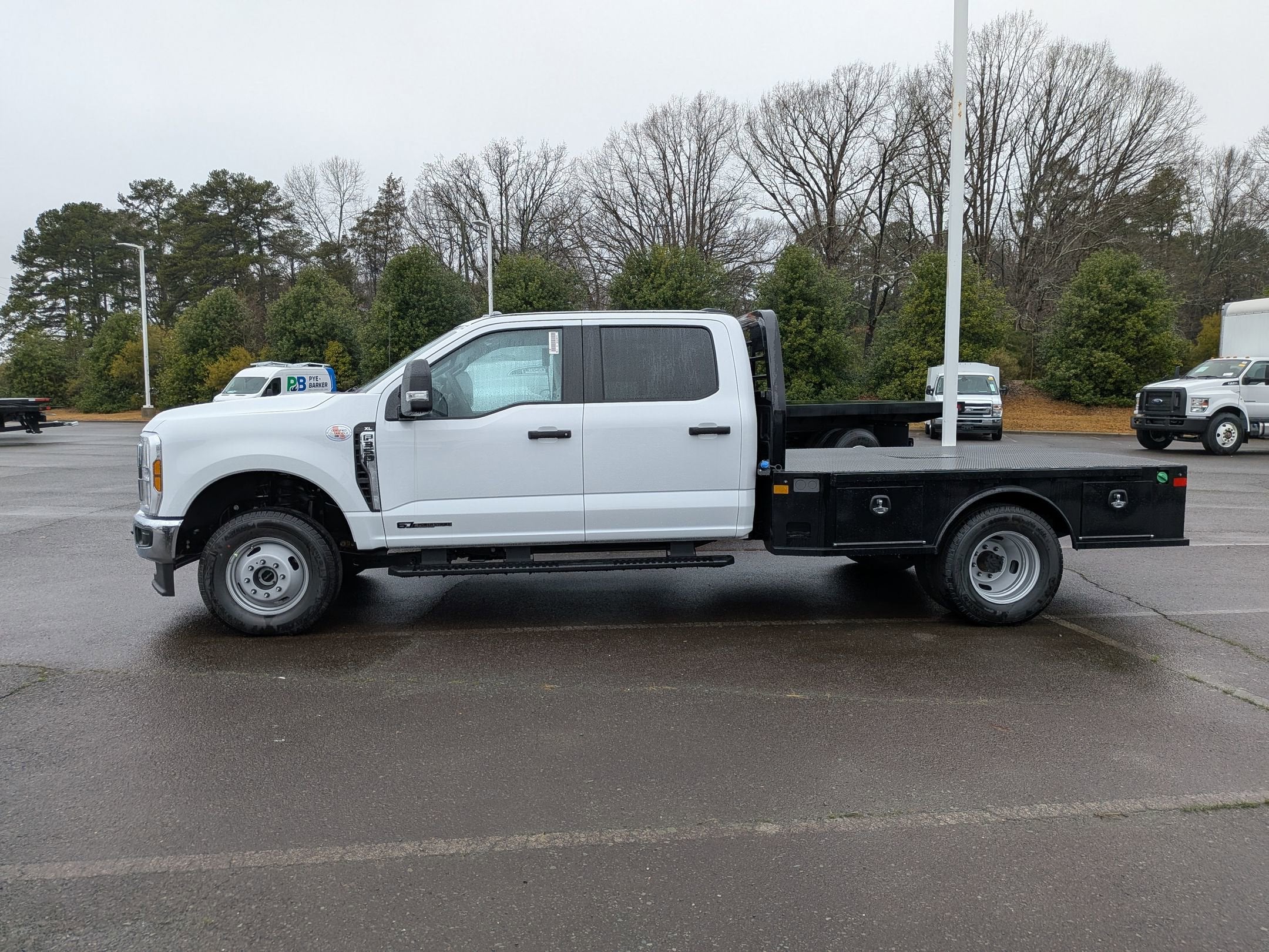 2026 Ford Super Duty F-350 DRW XL