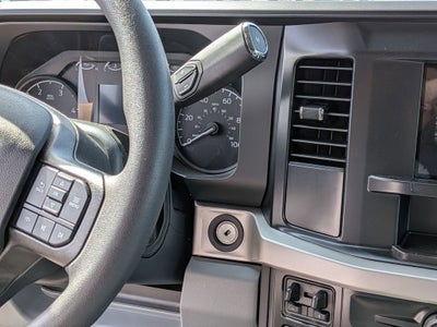 2026 Ford Super Duty F-350 DRW XL