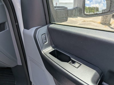2025 Ford Super Duty F-350 SRW XL
