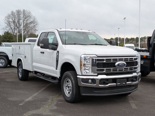 2025 Ford Super Duty F-350 SRW Reading Body XL