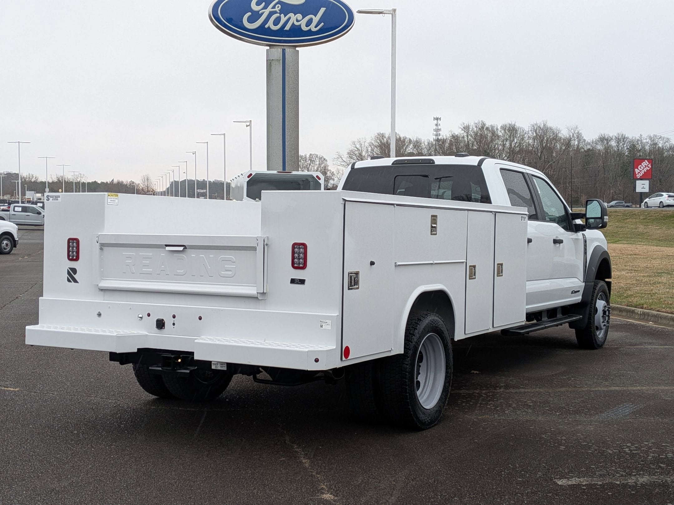 2026 Ford Super Duty F-450 DRW XL