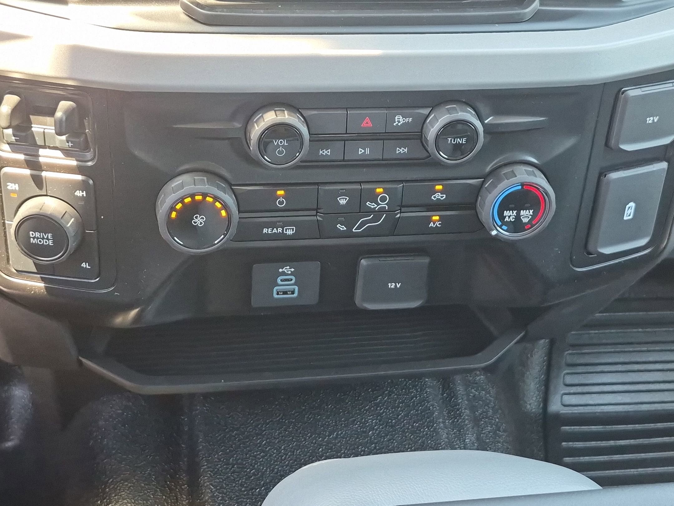 2026 Ford Super Duty F-450 DRW XL