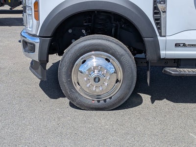 2025 Ford Super Duty F-550 DRW XL