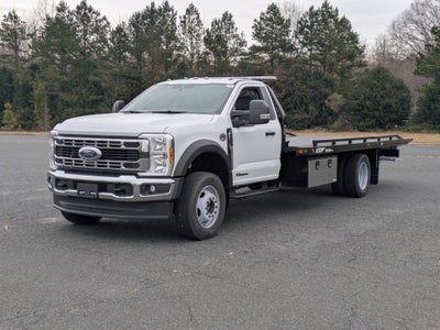 2025 Ford Super Duty F-600 DRW XL