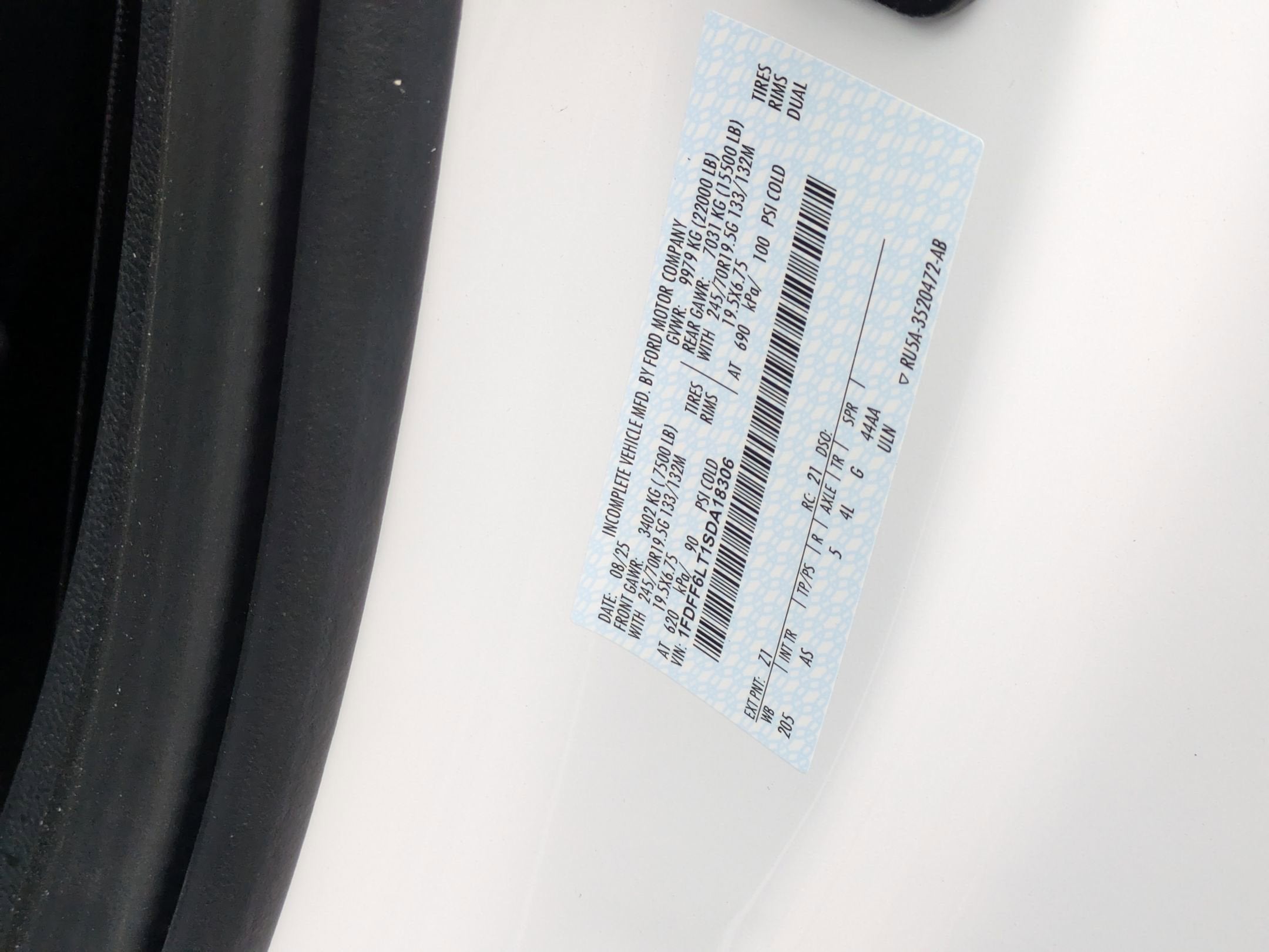 2025 Ford Super Duty F-600 DRW XL