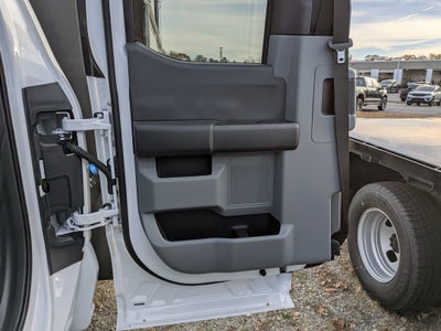 2026 Ford Super Duty F-550 DRW XL