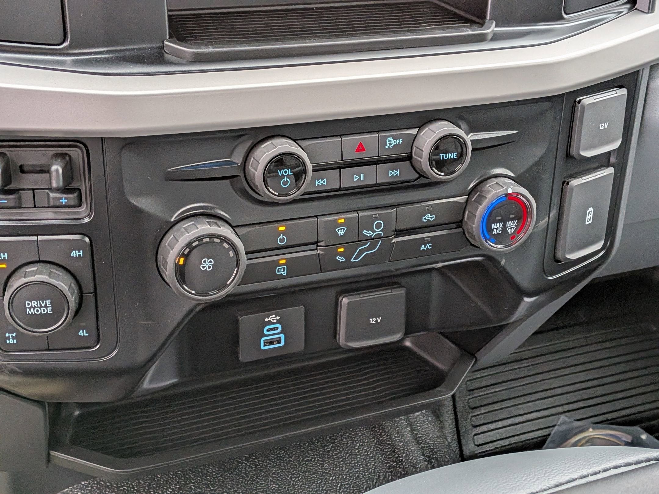 2026 Ford Super Duty F-450 DRW XL