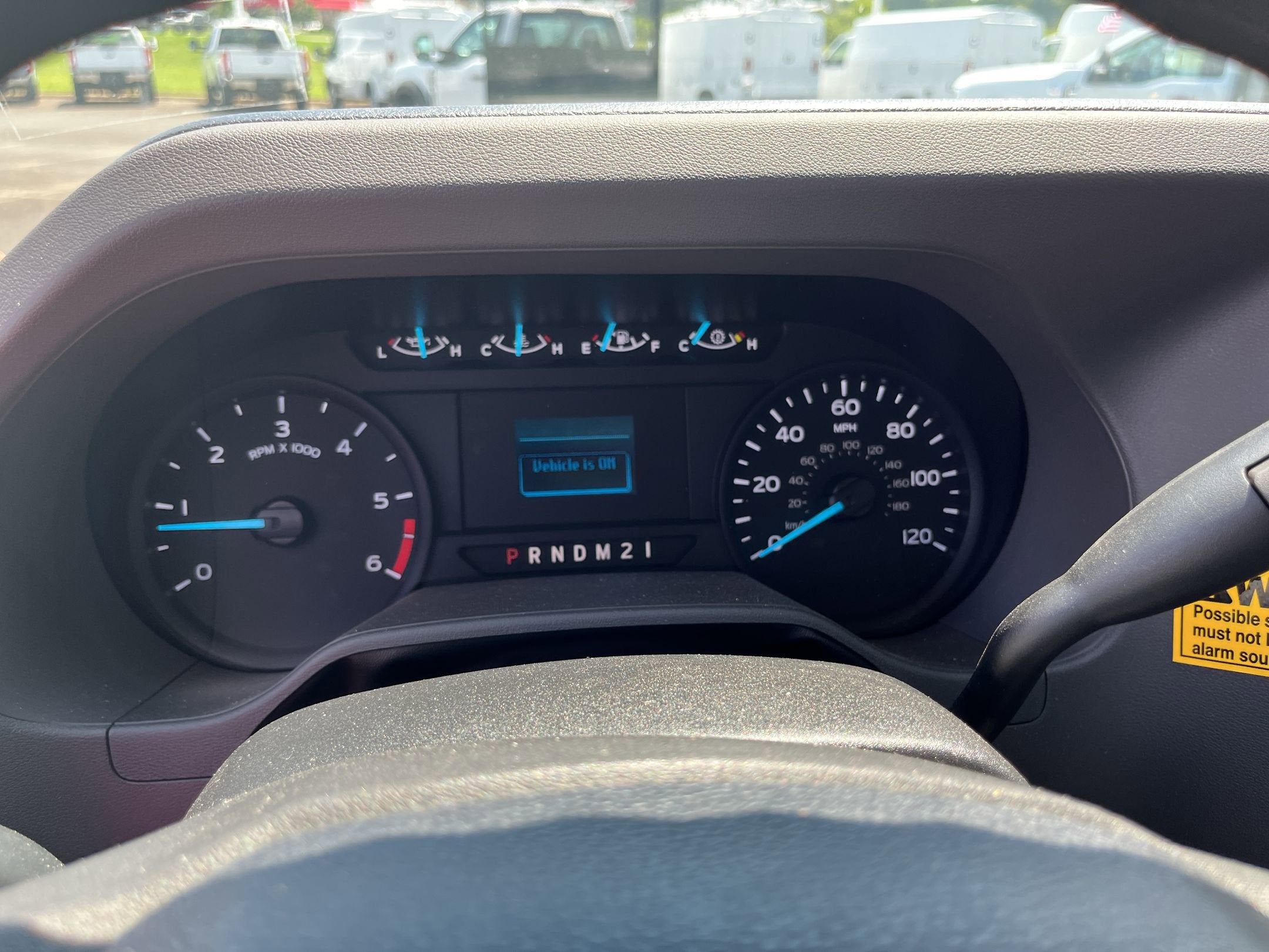 2025 Ford E-Series Cutaway Base 12ft Box